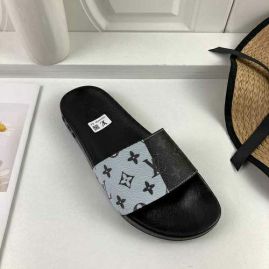 Picture of LV Slippers _SKU588984184022010